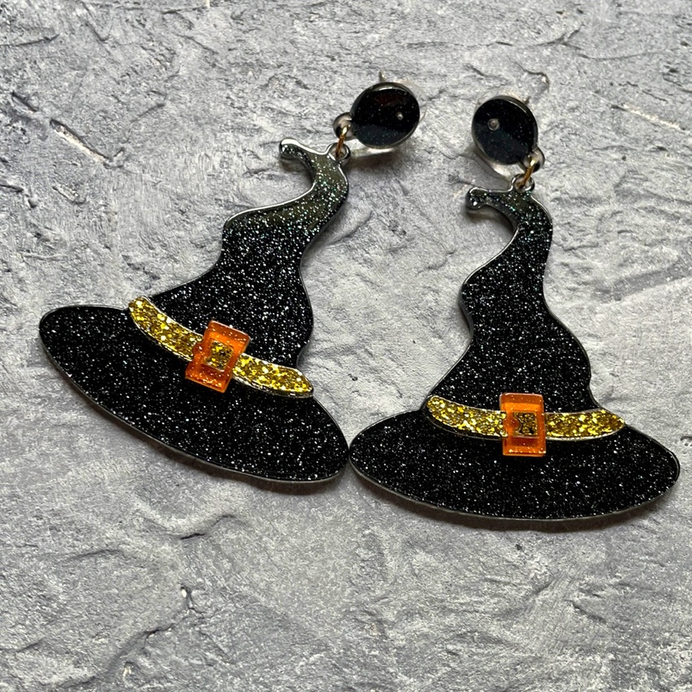 5 for $25 New witch hat Halloween glitter earrings